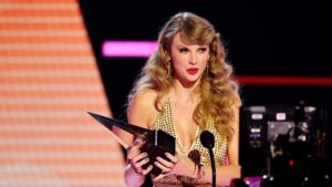 How Taylor Swift Breaks Her Own Record, Check AMA Winner List